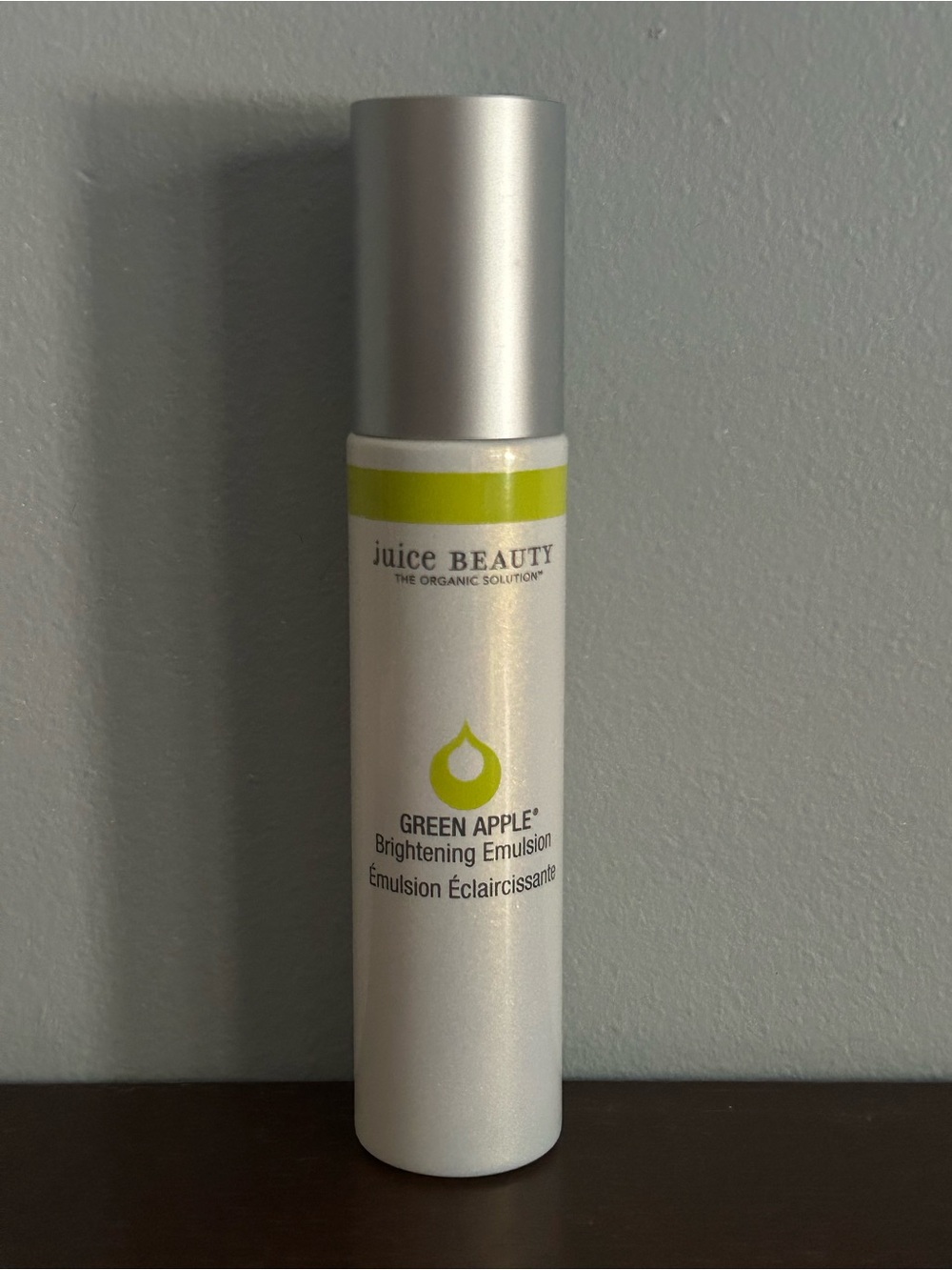 Juice Beauty Green Apple Brightening Emulsion